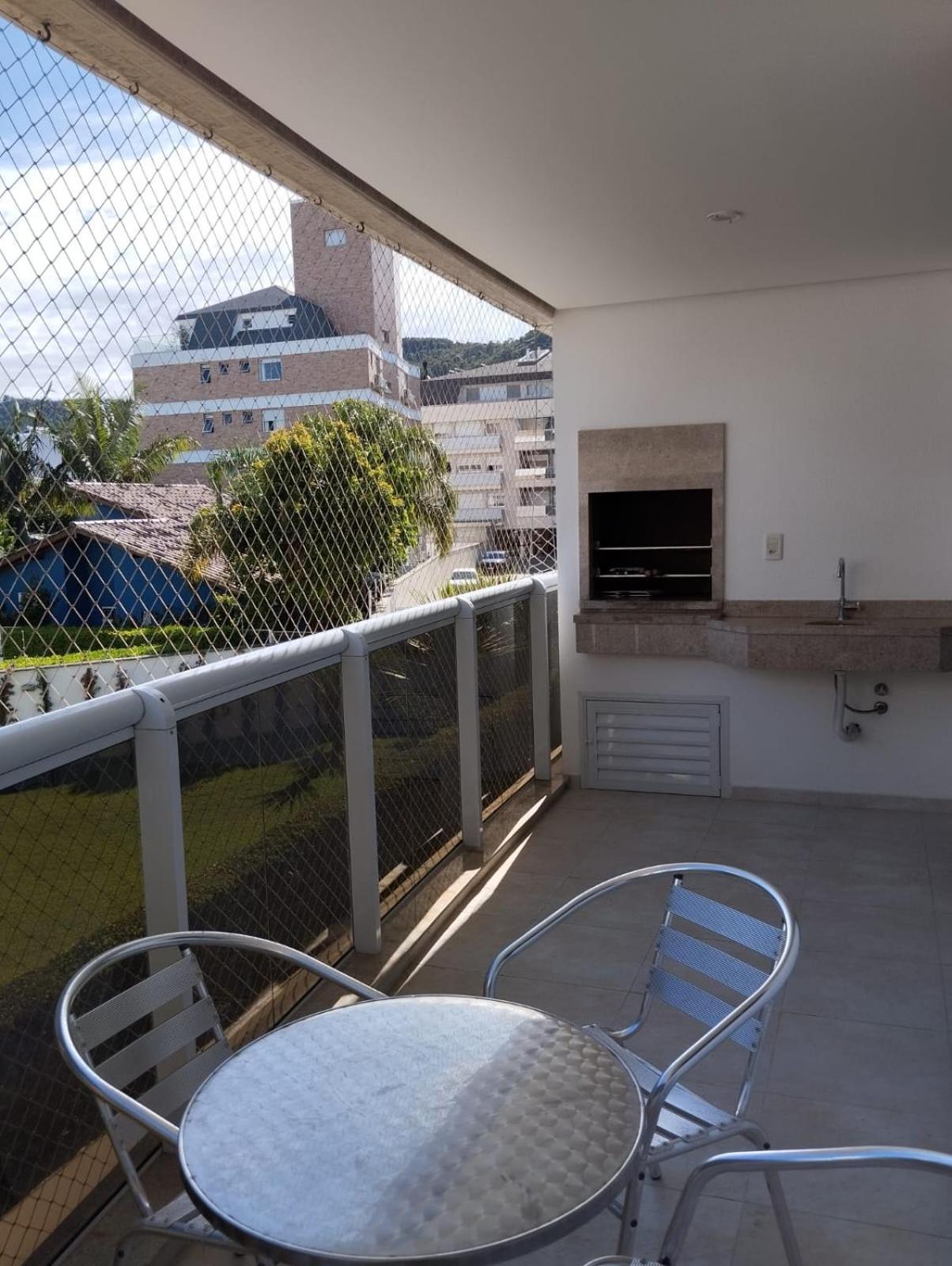 Apartment Aconchegante Apto Em Jurere Com Vista Piscina